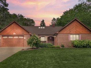 275 Frankland St, Saint Paul, MN 55115