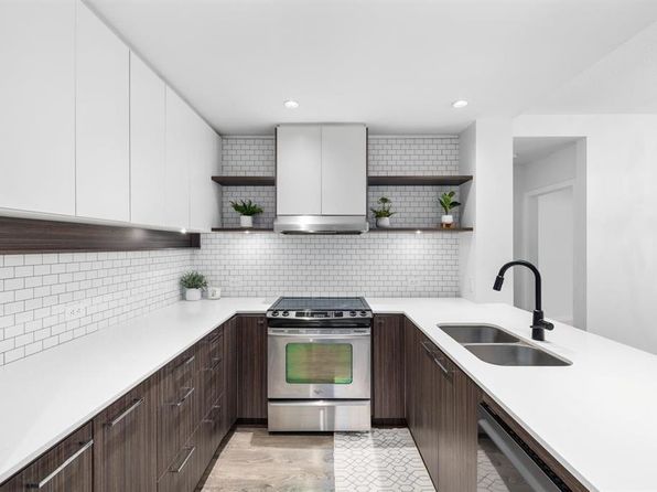 2 bedroom rental in Coquitlam — photo 3
