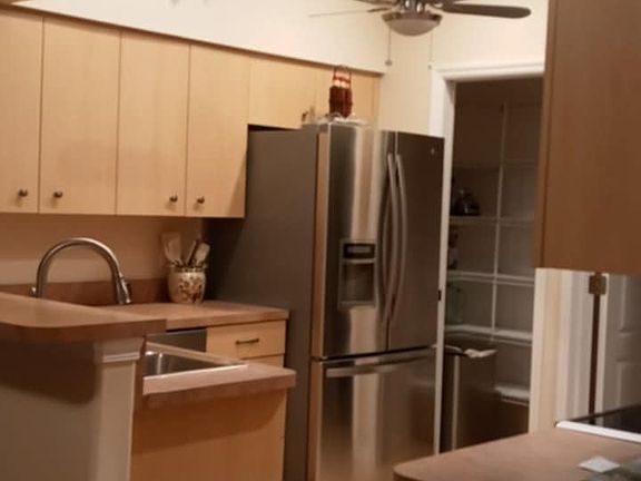 5th image of 287 Rotonda Blvd W APT A