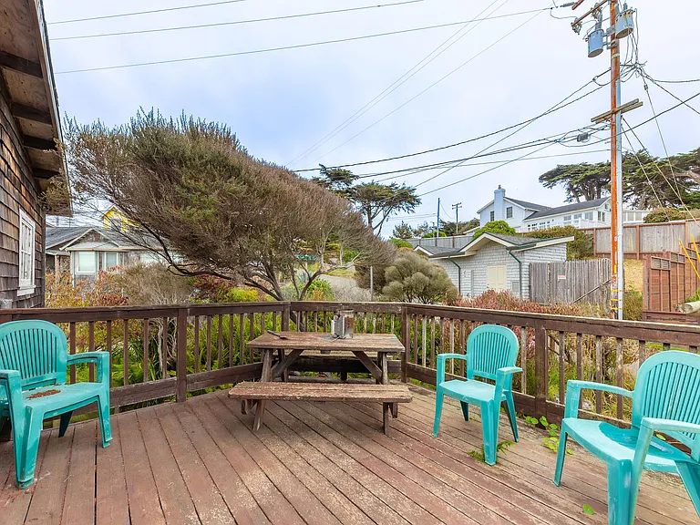 195 Ocean View Ave — Photo 35