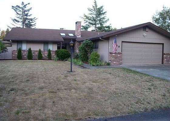 1st image of 6110 E Sarazen St SE