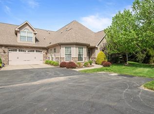 2744 Shadowrock Ct, Gibsonia, PA