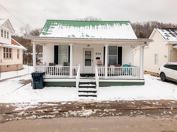 2nd image of 530 Main St