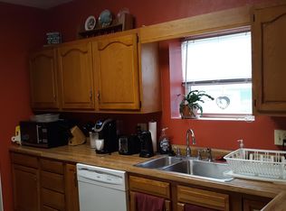 221 2nd Ave NW, Hazen, ND 58545