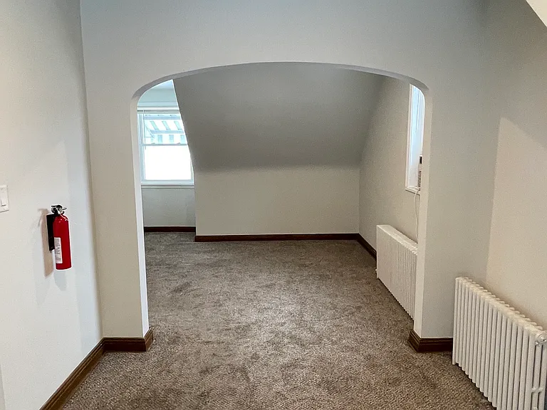 814 Green St #2 — Photo 7