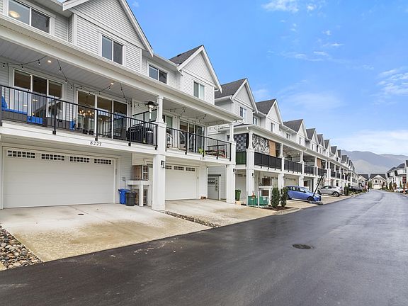 5th image of 8227 Foxfern Rd