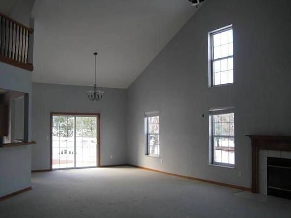 5th image of 2259 Cross Creek Ct
