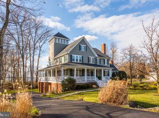 3444 Hidden River View Rd, Annapolis, MD 21403