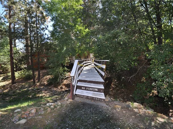 539 Victoria Ln, Sugarloaf, CA 92386