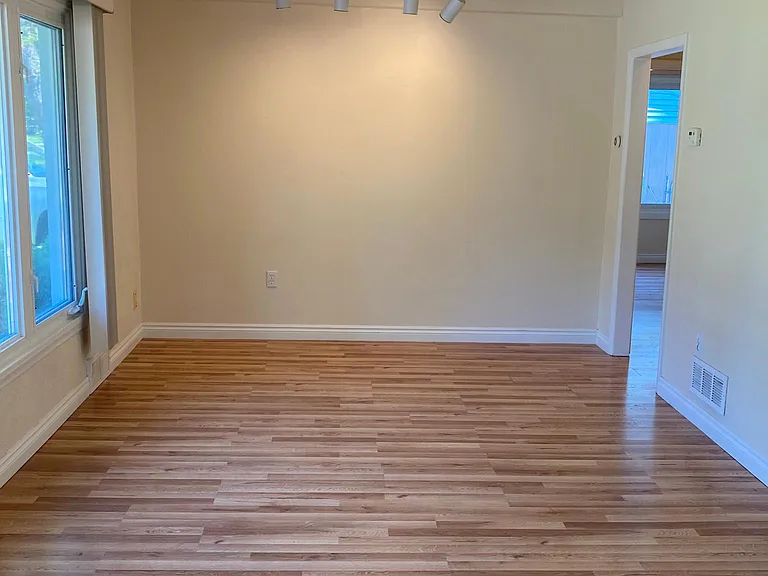 28480 Stuart Ave — Photo 11