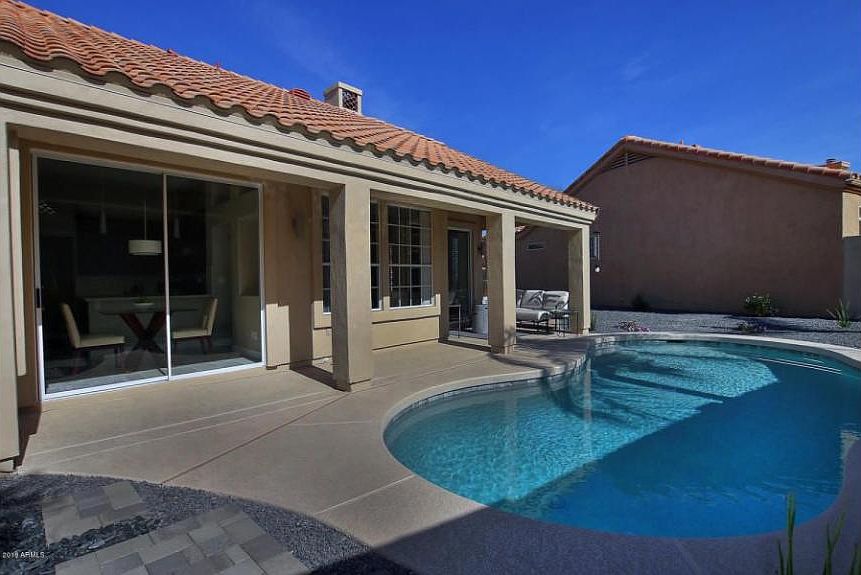1st image of 2063 W Peninsula Cir