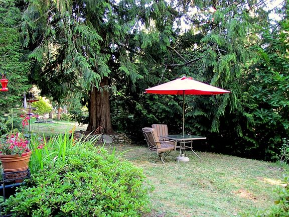 front garden area