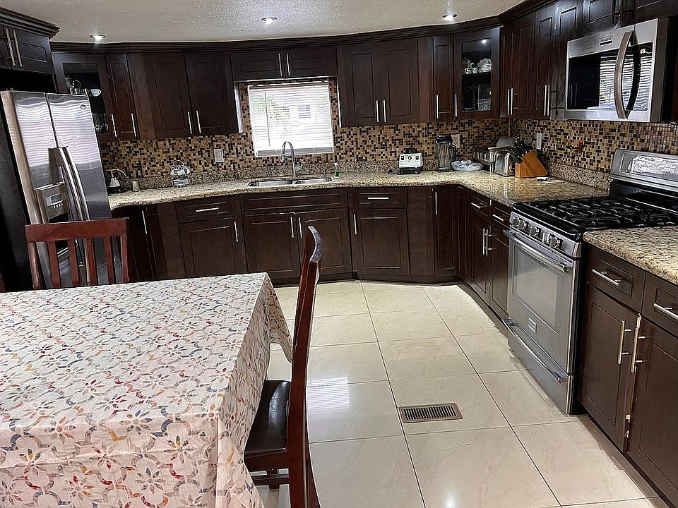1st image of 11201 SW 55th St Unit 11