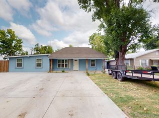 1030 W 13th St, Ada, OK 74820