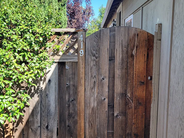 Privacy Gate