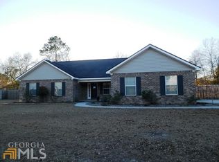 209 Rosehill Dr E, Rincon, GA 31326