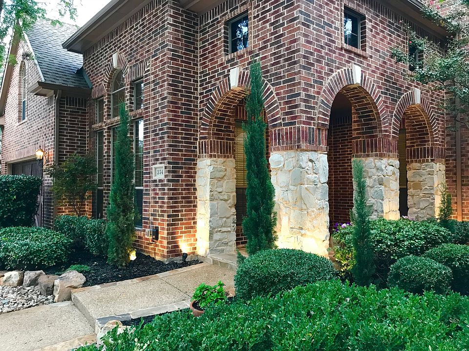 1st image of 374 Parkvillage Ave