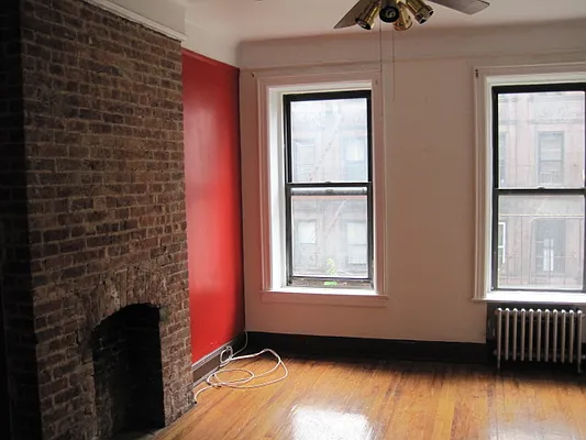 Rented by EA Kane RE Inc. | media 9