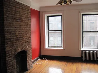 Rented by EA Kane RE Inc.