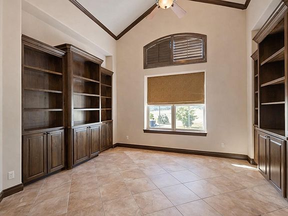 4th image of 109 Ranchers Club Ln