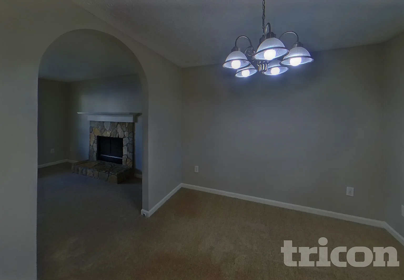 3940 Michaels Creek Way Loganville GA — Photo 3