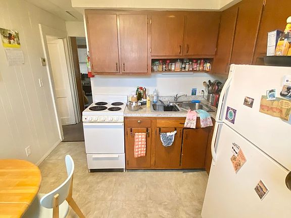 4th image of 24 Brookes Ave #908419D2B