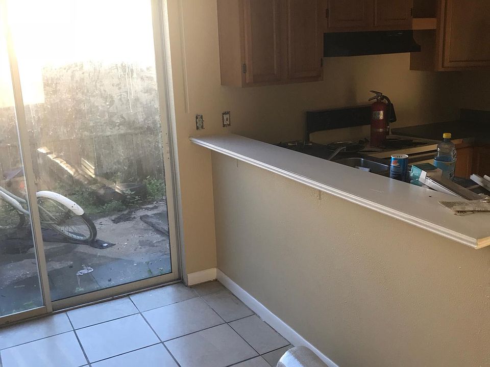 1st image of 13046 N 20th St
