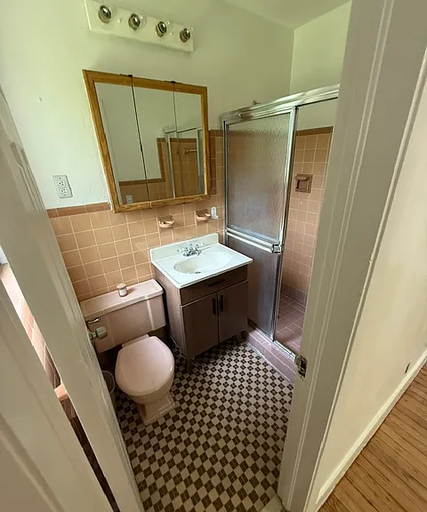 1545 Mantua Ave — Photo 54