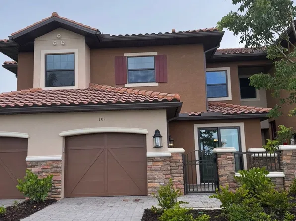 15315 Lucerna St #101, Naples, FL 34114