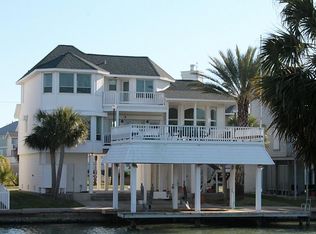 3417 Jolly Roger Cir, Galveston, TX 77554