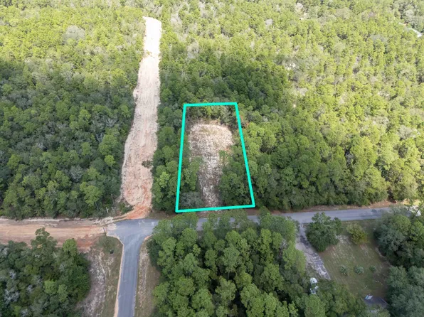 12 Via Internacional, Defuniak Springs, FL 32435