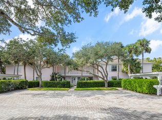 300 Harbour Dr APT 301B, Vero Beach, FL 32963