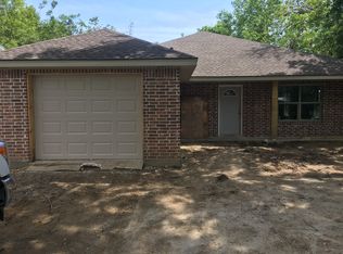 4887 Beaumont Ave, Groves, TX 77619