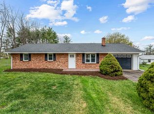 125 Boxwood Dr, Christiansburg, VA