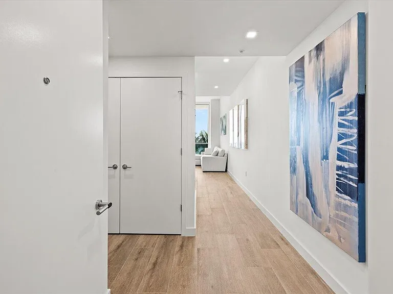 900 N Ocean Blvd #305 — Photo 6
