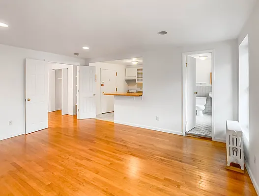 Rented by Halstead Real Estate | media 13