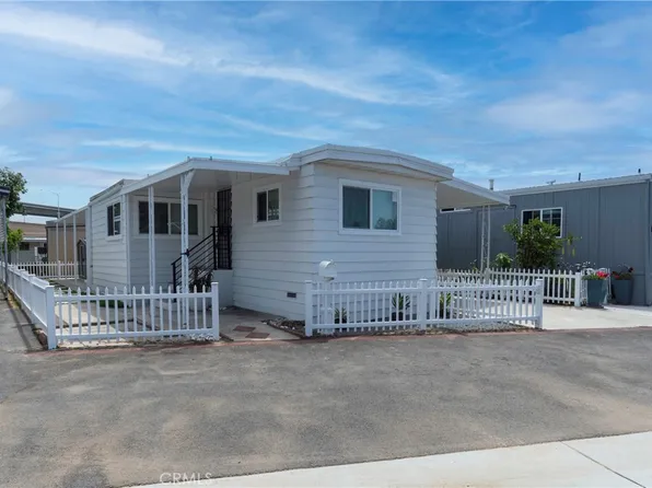 107 S Portola Ln, Tustin, CA 92780