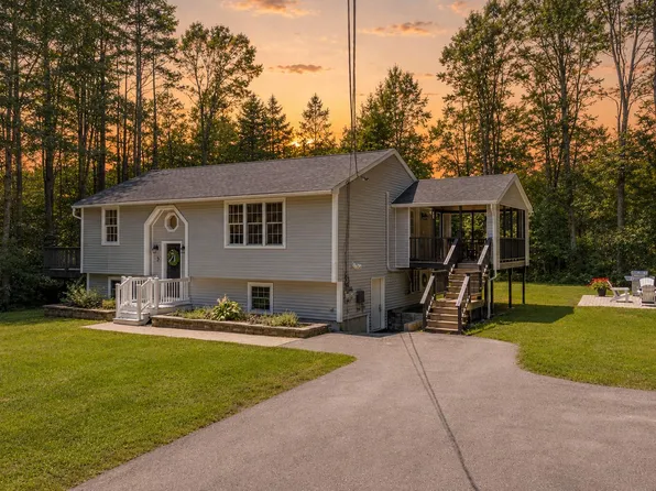 5 Davis Drive, Saco, ME 04072