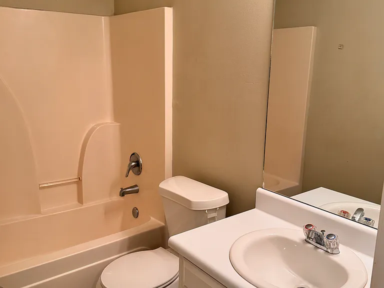 545 Scrooch Ct — Photo 6