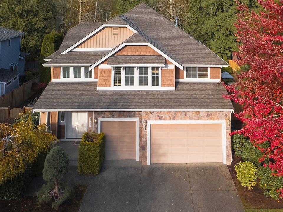 1st image of 20554 NE 32nd Ct