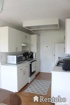 3rd image of 88 Bleecker St APT 3D