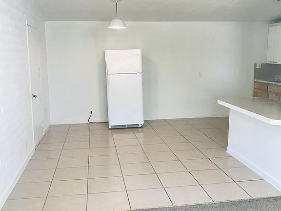 4th image of 2545 N Flanwill Blvd #A
