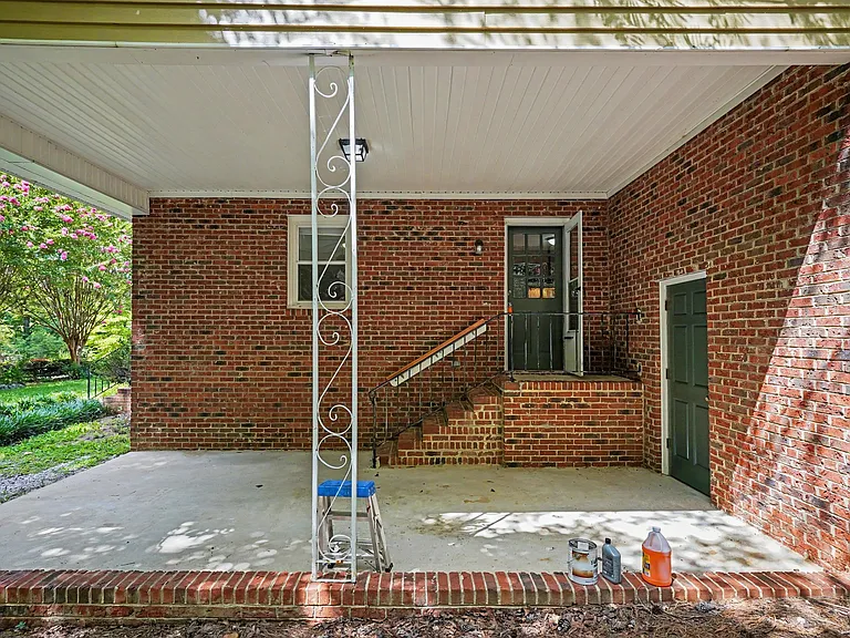 1363 Benson Rd — Photo 18