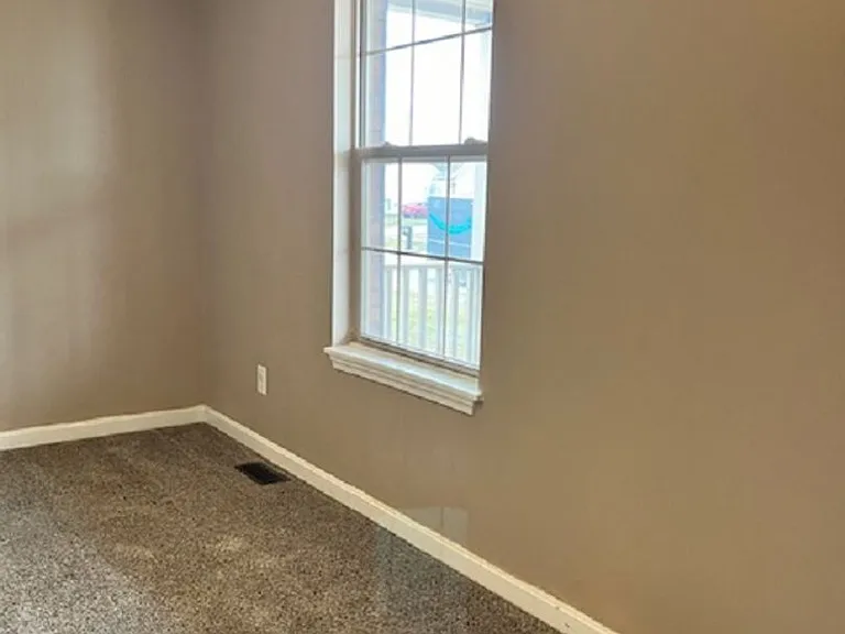 156 Madison Rae Blvd — Photo 21