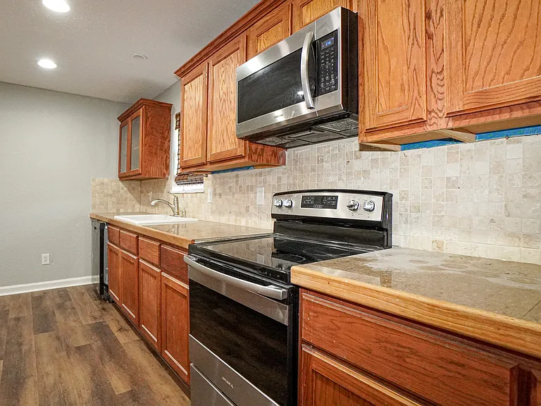 7113 Ridgeview Dr — Photo 12