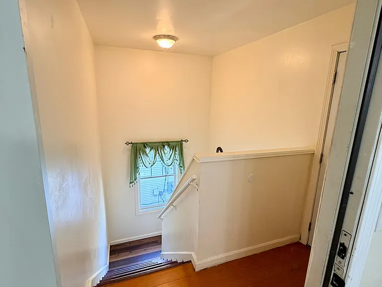 19 Elma St #2 — Photo 14