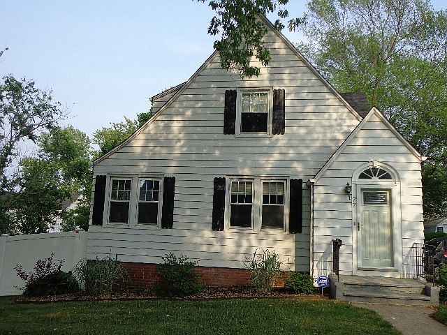 1st image of 77 Lenox St