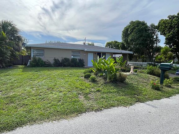 3rd image of 1641 NW 1st Ave