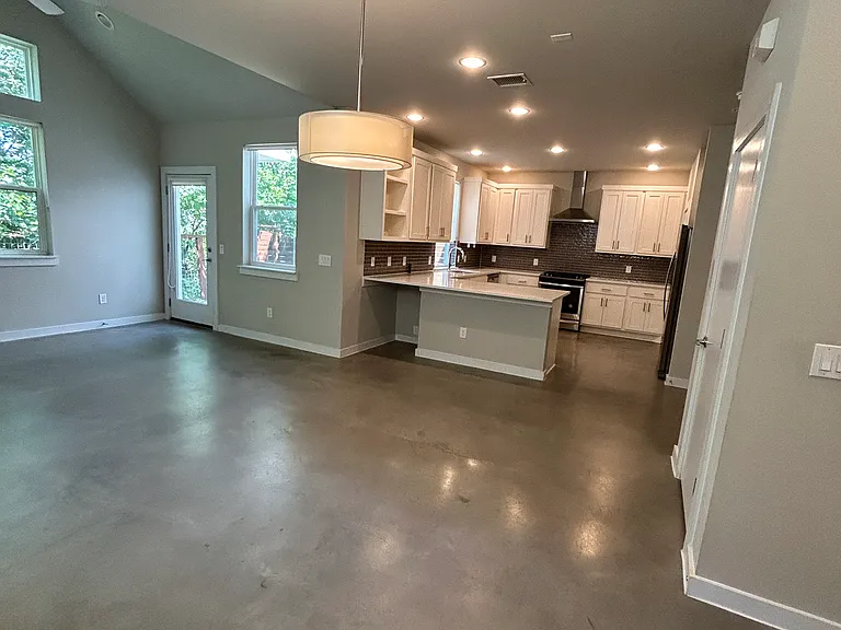 1229 Clifftop Ln — Photo 33