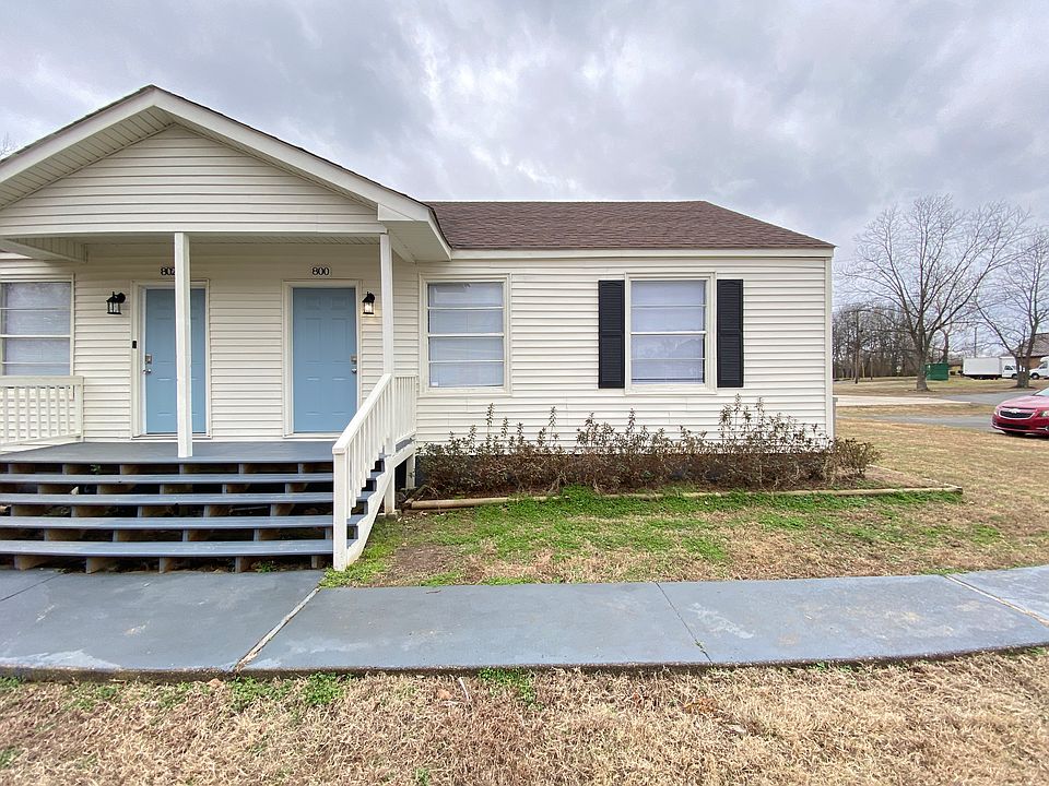 1st image of 800 Jane Dr #800